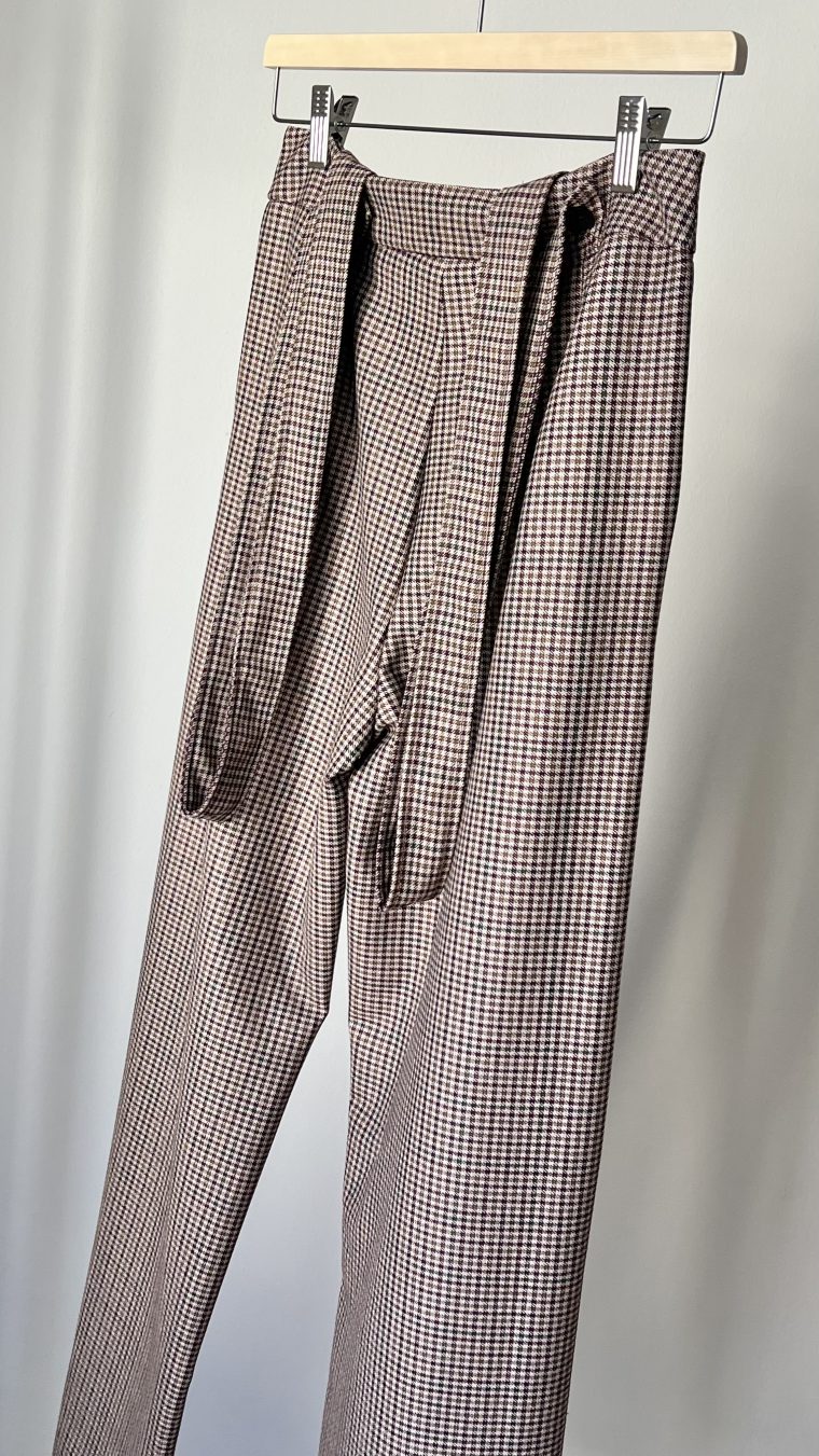 inventino look lila blúz