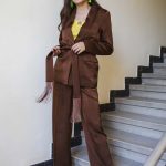 Inventino gesztenyebarna total look