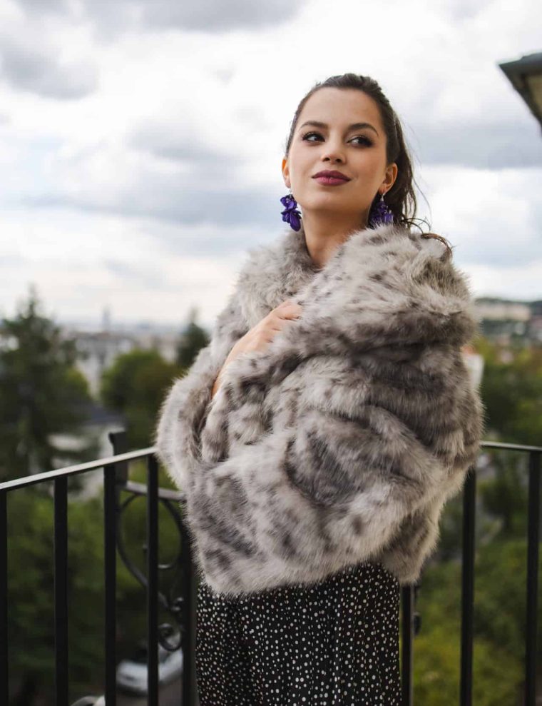Inventino look szürke műszőrme