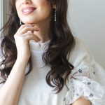 Inventino look virágos arany puffos ujjú felső