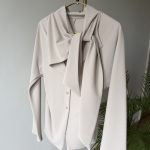 Inventino look törtfehér blúz